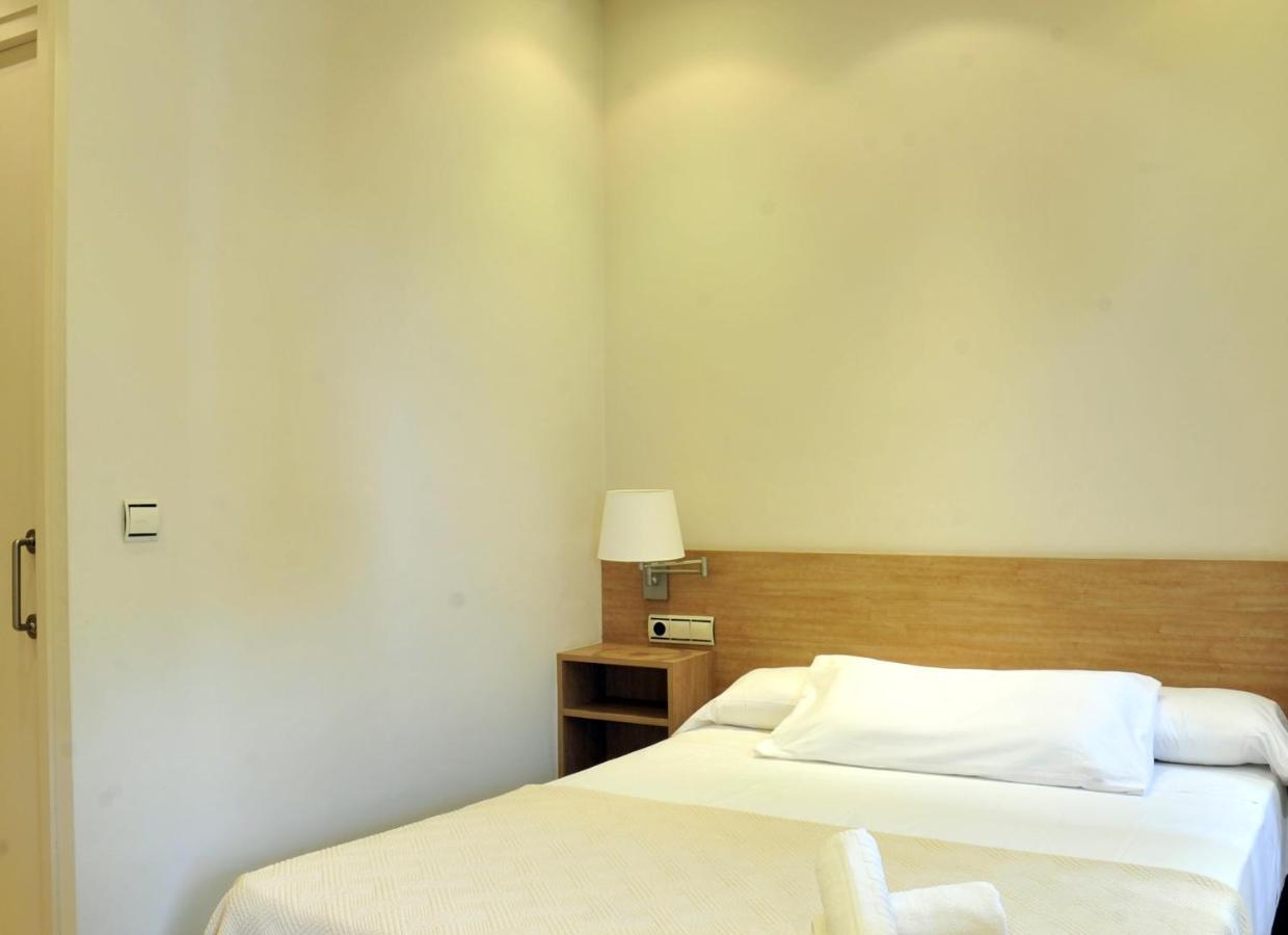 Hotel Kalima Калдес д'Естрак Екстериор снимка
