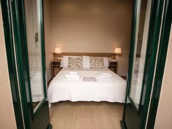 Hotel Kalima Калдес д'Естрак Екстериор снимка